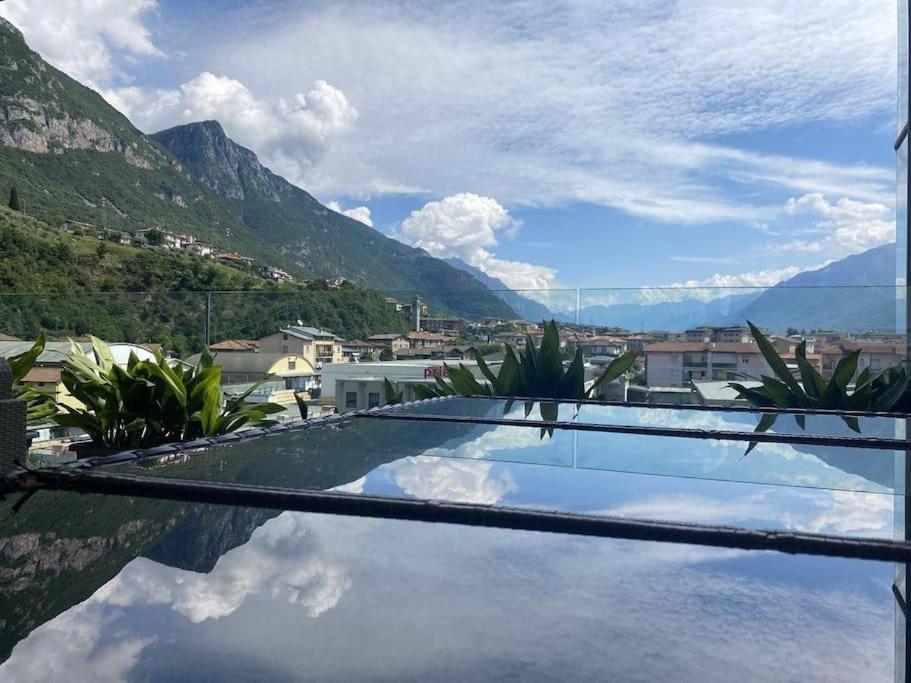 Appartamento Bersaglio Costa Volpino Esterno foto
